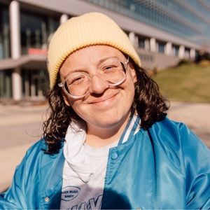 Meet your Posher, Gina